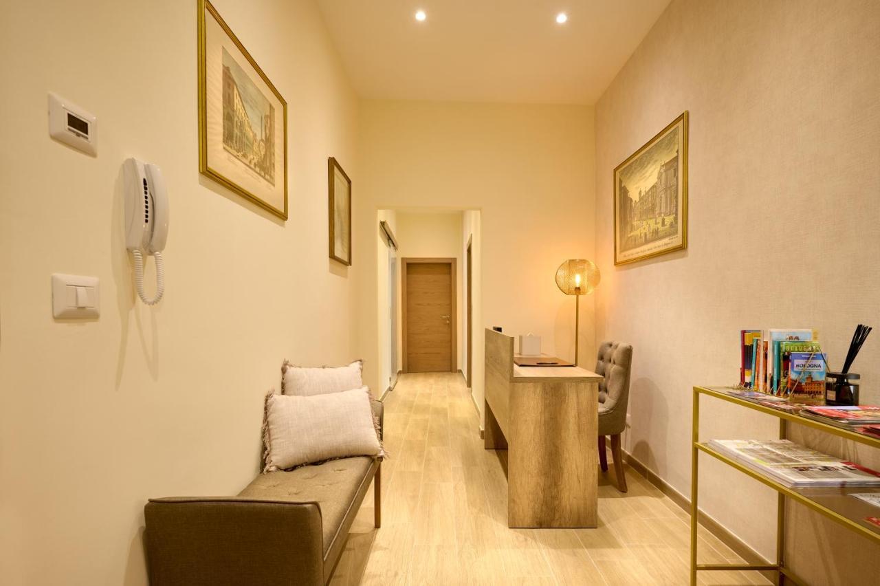 D'Azeglio 62 Luxury Rooms Болоня Екстериор снимка